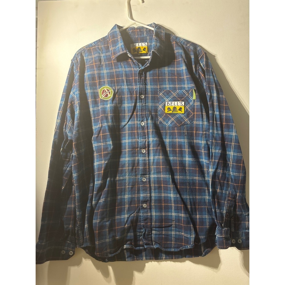 Bell's Brewery XL Flannel Shirt Blue Plaid Logo Patches Long Sleeve 1million CEs